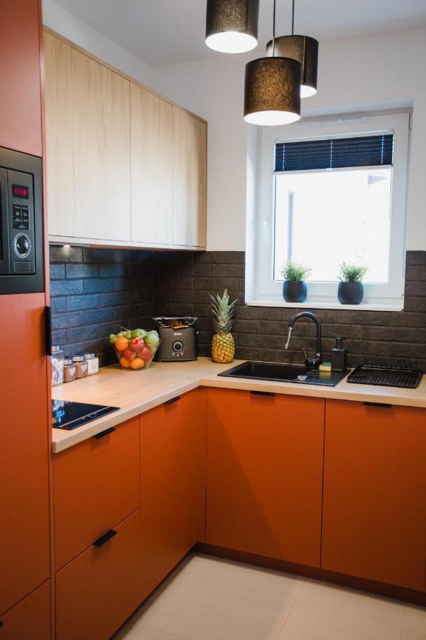 W&K Apartments - Ginger Suite - Faktura Vat, Parking Кошалін Екстер'єр фото